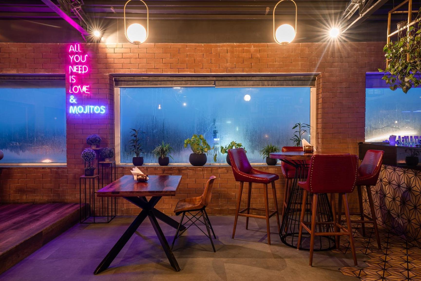 住宅酒店 布巴内什瓦尔 外观 照片