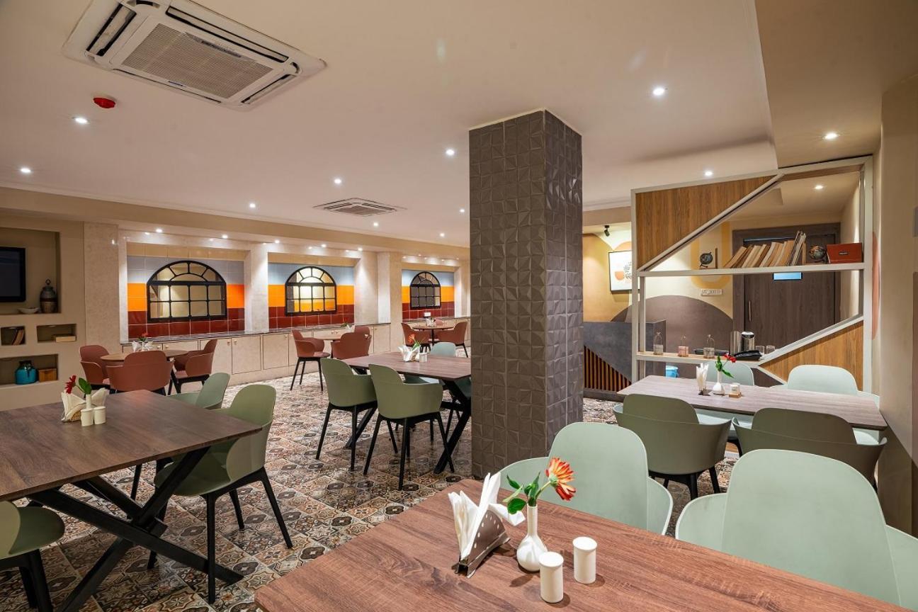 住宅酒店 布巴内什瓦尔 外观 照片